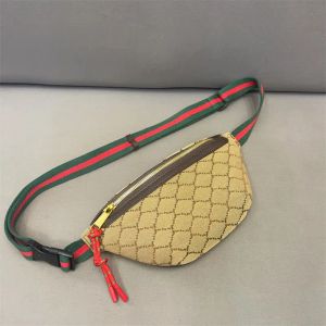 2024 Designer de moda Bumbag Bolsa de cintura bordada para homens mulheres Designer Bolsas de cinto Bumbag Tecido Peito Bolsa Unissex Crossbody Bolsas Fanny Pack G241181PE-6