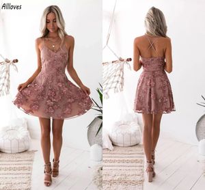 Dammiga rosa blommiga spetscocktailfestklänningar kort en linje kvinnliga formella klänningar med spaghettirem ASO EBI Night Club Wear Plus Size Second Reception Dress CL3214