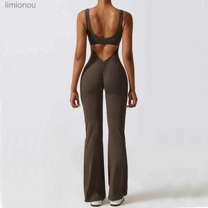 Conjuntos ativos Sexy Macacão com costas em V de uma peça para mulheres com costas abertas Romper Yoga Set Gym Fitness Sports Bodysuits Scrunch Flare Legging ActivewearL240118