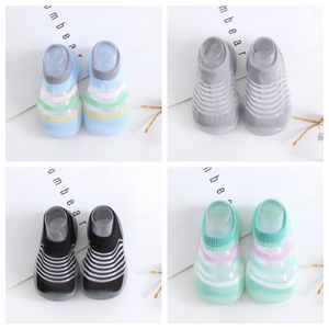 Primeiro caminhante verão meninas meninos crianças sandálias babys sapatos 1-4 anos de idade criança slippe fundo macio crianças designer sapatos tamanho 18-27