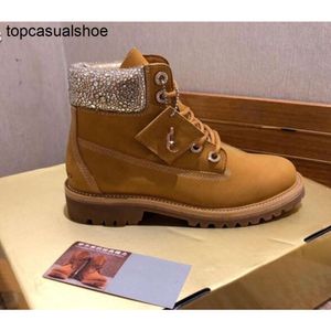 JC Jimmynessity Choo Men Jimmyiness Women for Luxury Design and Couples Boots Comfortable Fashionable Martin Snow Waterproof Travel