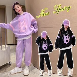 Sonbahar Teenage Girl Giyim Seti Çocuk Kızları Hoodies Kazak Üst ve Yan Çizgi Pantolon 2 Parça Takım Çocuk Mektubu Takip 240117