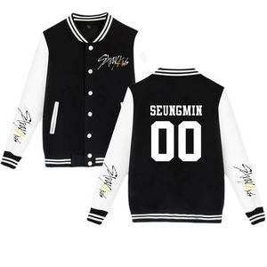 KPOP STRAY KIDS BASEBALL JACKET BOMBER WOMNMENアルバムイエローウッドカジュアルスウェットシャツヒットホップコリアンストリートウェア服240117