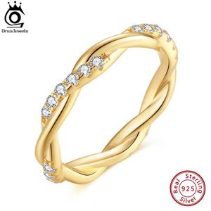 Band Rings ORSA JEWELS 14K Gold Plated Twisted Rings 925 SterlSilver Dainty Shiny Zircon Finger Band for Women Jewelry Gift SR317 J240118