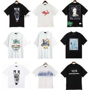 Mens Tees T Designer Tshirt Limited Edition Couples Topps Street Wear Summer Fashion Märke Amri Miri Amis S Shirt Splash-bläck Letter Print Kort ärm 5586