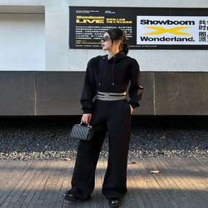 Designer feminino tracksuit bordado logotipo moda curto magro com capuz moletom carta webbing cintura elástica solta calças retas 2 peça conjunto