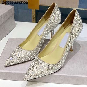 JC Jimmynessità Choo Wedding deve essere il pendolarismo avere baotou nuove scarpe ad alta densità diamanti cechi generosi e fashion blogger star