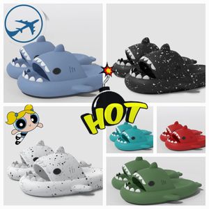 New Shark Slippers Summer Outdoor Sandals Men's Women's Rainbow Slippers Soft Sole Beach Hot Selling Casual Sandals