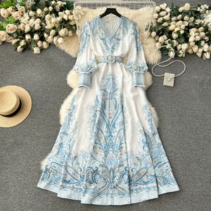 European and American court style printed dress spring and autumn new light luxury retro V-neck lantern long sleeved waist cinched large swing skirt