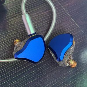 ヘッドフォンfengru cf3 2dd in earphone hifi hifi music audiophileミュージシャンEarbuds Headphone with mmcx interface（ケーブルを含めない）