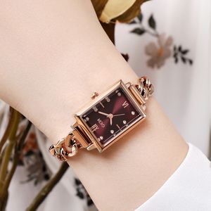 Damen-Armbanduhr, leicht, luxuriös, hohes Erscheinungsbild, einfache zarte Legierung, kreatives kleines quadratisches Armband, wasserdichte Quarzuhr