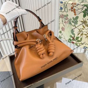 Avancerad varumärke Lucky Bag Women's Single Shoulder Crossbody Handbag Purse New Leather DrainSting Folding Dumpling Bag Handheld Fashion Design Portable Tote Bag