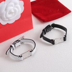 Designer Leather Bracelet for Women Fashion Adjustable Bangle Bracelets Men Black White Accessories