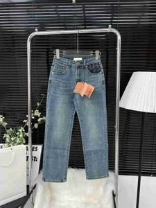Designer kvinnor jeans märke kläder byxor mode ficka logotyp flänsande kvinnors breda ben jeans byxor byxa 18 jan