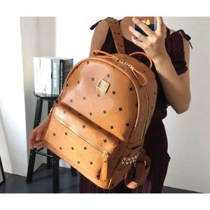 Zaino all'ingrosso Zaino Moda Uomo Donna Zaini da viaggio Borse Elegante Bookbag Borse a tracolla Designer Totes Zaini Ragazze Ragazzi Borsa da scuola 2 Dimensioni