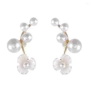 Pendientes de tuerca FYJS, joyería única, Color oro amarillo claro, concha blanca y perlas, flor para regalo de Navidad