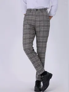 Pantaloni da uomo 2024 Plaid a righe da uomo Quattro stagioni Pantaloni da lavoro formali elasticizzati per il tempo libero e dritti larghi di alta qualità