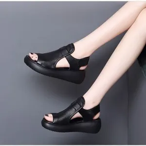 Sandals 2024Genuine PU Leather Women Flat Gladiator Cutout Retro Vintage Platform Female Casual Solid Slip On Beach