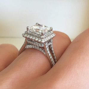 2024 Top Sell Wedding Rings Vintage Fashion Jewelry 925 Sterling Silver 7mm Princess Cut White Topaz CZ Diamond Gemstones Party Eternity Women Band Ring Gift