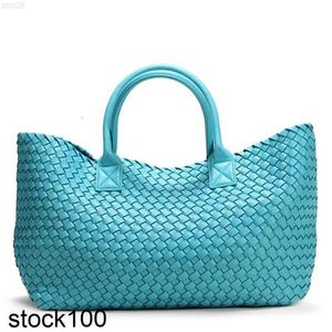 Venetaabottegas 10a Designer-2024 Brand Design Woven Handbags for Women Bales Fashion Tide Weave Hand Shoulder Lady Large-capacity Purse Shopping Basket Bag