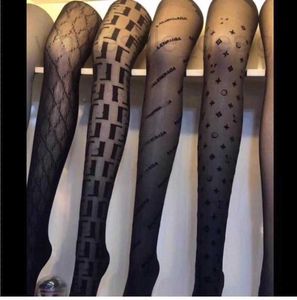 Çorap Çorap Tasarımcı Mektubu Peluş Pantyhose Dövizli Fishnet Çorapları Et Penetrasyon Seksi Dipli Flocked Pantolon Çorapları 69pb