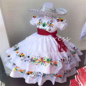 Princess Charro Mexican Flower Girls Dresses 2024 O Neck Short Sleeve Colorful Embroidery Kids Pageant Wedding Dress Caramuza Toddler Dress With Red Sash Luxury