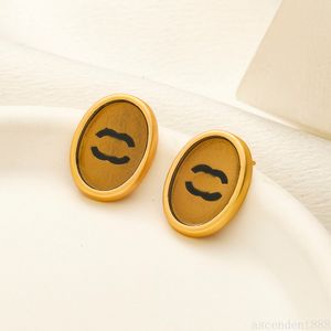 Luxury Earings Designer Jewelry Fashion Märke Brev Vintage Stud Earrings Women smycken Tillbehör Bröllopspresent