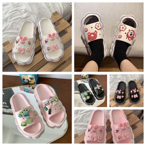 2024 Summer Comfortable Slippers Women's Sandals Outdoor Beach Slippers Desert Ararat Cartoon Flower Bear Slippers