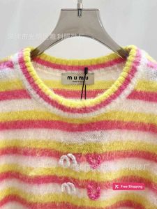 Designerskie swetry damskie MIU Wysokiej wersji Mohara stopniowo zmieniające kolor, leniwy styl, luźne pasiaste pulower, krótkie z dzianiny z długim rękawem BJBR