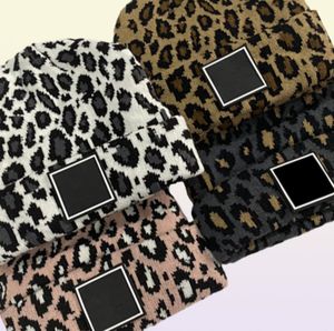 Дизайнерская шапка-бини для женщин и мужчин, зимние вязаные шапки Skullies, унисекс, женская теплая шапка с леопардовым принтом, 1155510