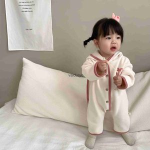 Rompers Pullover 2023 Winter New Baby Long Baby Long-Rabbit ear Hooded Romper Letter Print新生児幼児ジャンプスーツ幼児服0-24m H240508