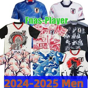 24 25 Home Japonya Futbol Forması Karikatür Isagi Atom Tsubasa Minamino Asano Doan Kubo Ito Kadın Kit 2024 Japon özel üniforma futbolu fan oyuncusu versiyonu