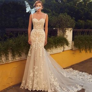 Elegancka ukochana sukienka ślubna Strapy spaghetti koronkowe aplikacje zamek błyskawiczny podłogę długość sutka nowożeńca vestido de novia yd