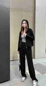 Women's Tracksuits Designer new 2024 triangular two piece set women coat jacket trousers cargo pants yoga wide-leg sexy leisure suit sports sets for outfits gift VMNO