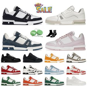 2024 OG Stilista Scarpe casual Donna Uomo Denim Nero Bianco Blu Cielo Verde Rosso Rosa Mocassini in pelle di vitello Low Top Flat Run Scarpe da ginnastica Piattaforma Sneakers di marca