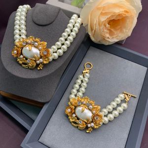 Fashion Multilayer Pearl Necklace for Women Elegant Shiny Rhinestones Exaggerated Clavicle Chain Charm Girls Trend Neck Jewelry