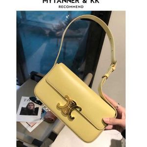 Teen Triomphes Designer Bag Luxury Leather Leather Triumphal Arch Underarm Line French Stick 2024 Tofu New Formantable مع مربع صغير محمول كتف واحد