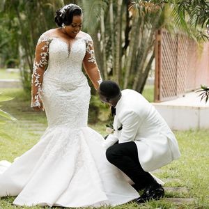 2024 lussuosi abiti da sposa sexy africani abiti da sposa Appliques in pizzo perline di cristallo illusione gioiello a maniche lunghe a maniche lunghe Train personalizzate