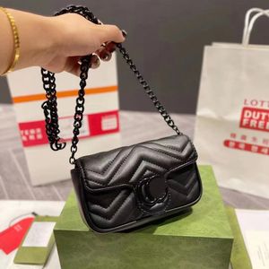 Najwyższej jakości kobiety worki nudne Matelasse Super mini torebki Crossbody Łańcuch na ramię klasyczny Chevron Quilded Ladies Torebki Macaron Kolor 001