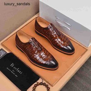 Berluti Mens Leather Shoes Formal Berlut Bru Mens High End Quality Cow Business Dress Casual One Kick Lazy RJ YQYX