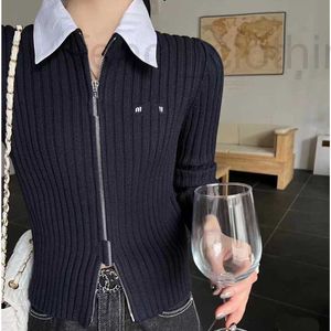 Miui Miui Women Sweaters Jacka Knits Luxury Designer Top Base Shirt Classical Turtleneck Sweater Hoodie Knitwear Sport
