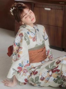 Etniska kläder kvinnors japanska traditionella kimono blommor tryck formella yukata resande pografi retro lång klänning cosplay slitage