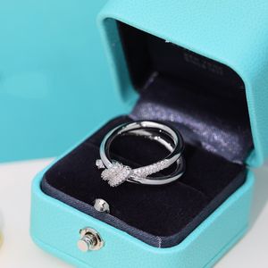 2024 Latest Style esigner rings luxurys knotted double ring women's jewelry fashion men and women classic letters diamond ring anniversary gift variety of styles