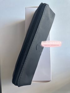 Bolsa de armazenamento 20x5x6cm, presente de maquiagem à prova d'água vip.2c, estojo clássico de cosméticos, escova, batons, organização, bolsa de papelaria com caixa de presente