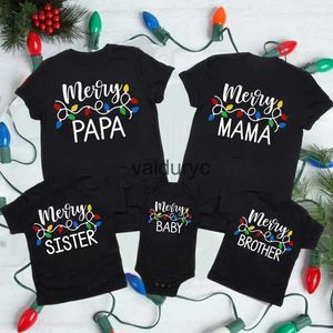 Família combinando roupas Feliz Natal Família Matng Roupas Roupa Tops Baby Mumpsuit de maiúsculo de Natal Mãe Mãe Filho Olhe T-shirt Holiday Tirma H240508