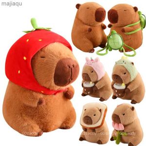 Bonecas de pelúcia mochila tartaruga Capibara Strawberry Hat Capybara Plush Toy Simulation Animais de pelúcia Papa Hand Circle Ring Small Pinging Decorl2404