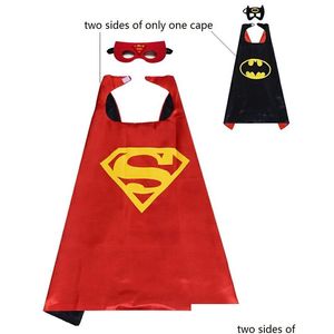 Temadräkt 2022 Ny två-ansikte roll Super Hero Cape Satin Costumes Child 27 tums tecknad film Cosplay for Kids Party Favors Drop de Dhlov