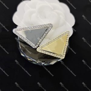 Inverted Triangle Brooches Lovers Gift Chic Gold Pins for Party Crystal Diamond Brooch Men Women Suit Accessories