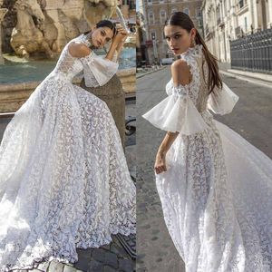 Abiti da sposa glamour a trapezio Collo alto Polsini senza maniche Design Abito da corte con cerniera in pizzo Cerniera su misura Abito da sposa taglie forti Abiti da sposa