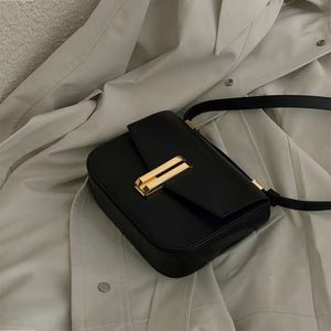 2022 British niche brand new vintage black gold for women's one shoulder crossbody light luxury tofu bag